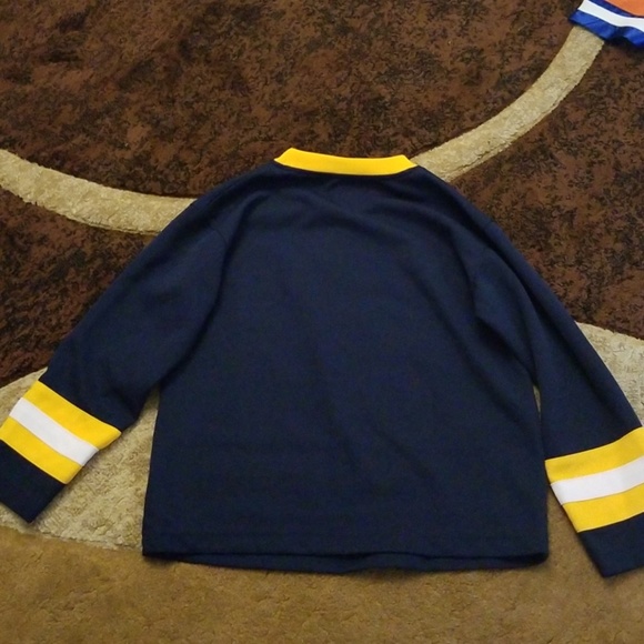 NHL Sabres Jersey  kids xs ( 4t - 5t ) - Picture 3 of 3